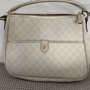 White and silver metallic Gucci bag!! Amazing bag!